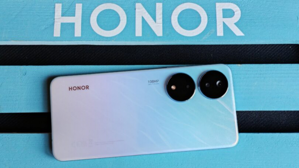 Обзор смартфона HONOR X7b – Практичный и выносливый